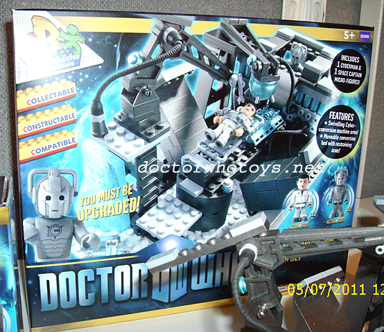 New Doctor Who Toys Unveiled at Xmas in July Event London 2011